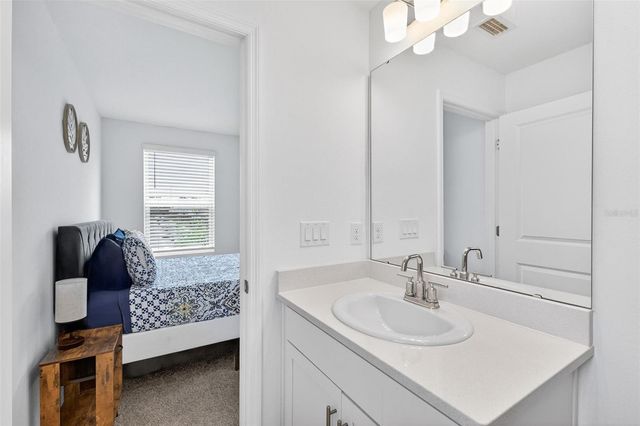 8861 DAYBREAK STREET, Sarasota, FL 34241