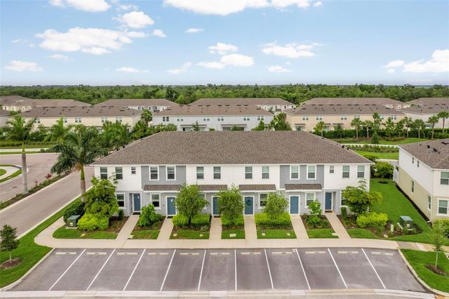 8861 DAYBREAK STREET, Sarasota, FL 34241