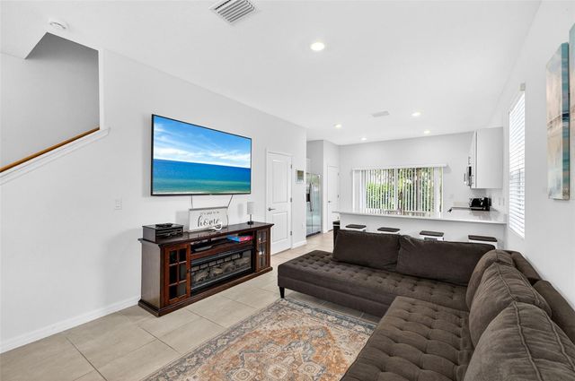 8861 DAYBREAK STREET, Sarasota, FL 34241