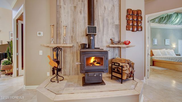 22 Crooked Stick Road, Jackson, NJ 08527