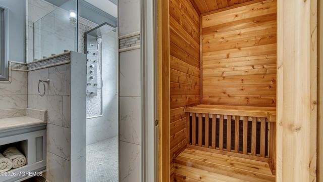 22 Crooked Stick Road, Jackson, NJ 08527