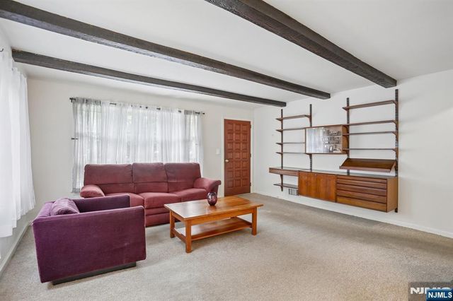 491 Racetrack Road, Ho-ho-kus, NJ 07423