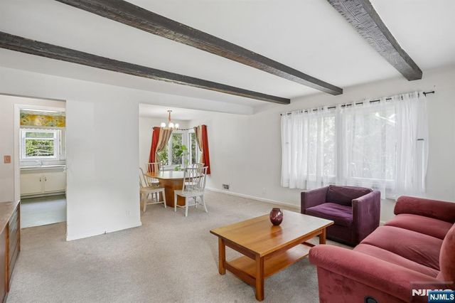 491 Racetrack Road, Ho-ho-kus, NJ 07423