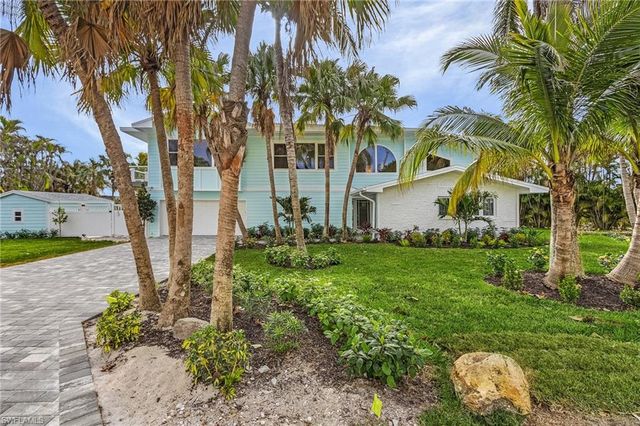 1543 San Carlos Bay DR, Sanibel, FL 33957