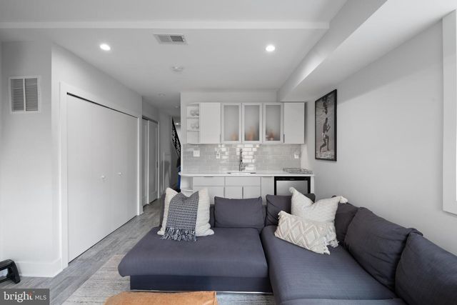 6303 9TH ST NW, Washington, DC 20011