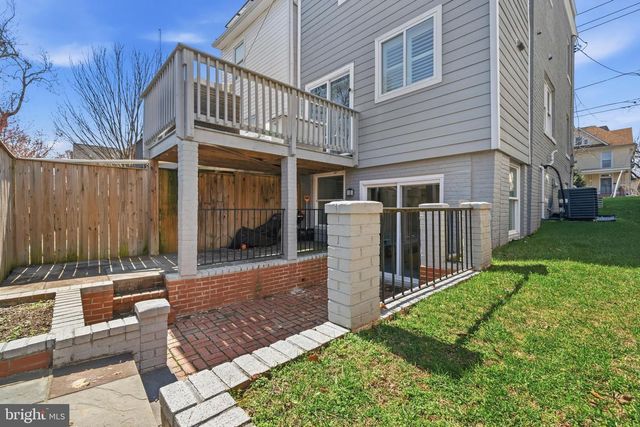 6303 9TH ST NW, Washington, DC 20011