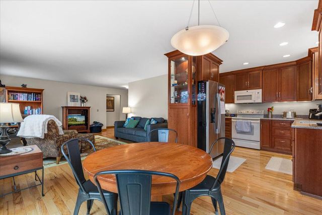 431 9th AVENUE, Grafton, WI 53024