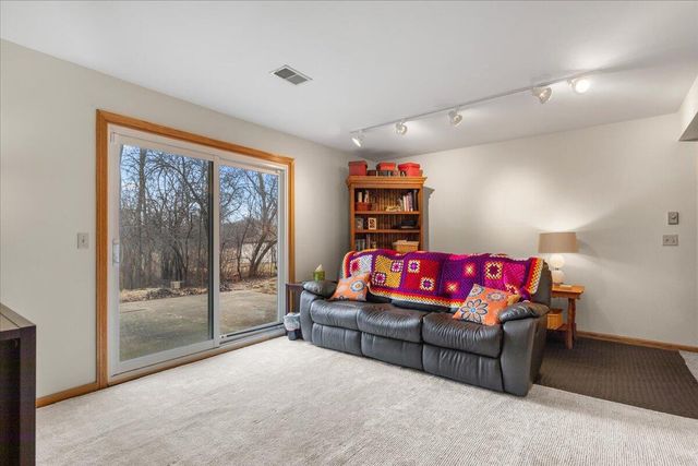 431 9th AVENUE, Grafton, WI 53024