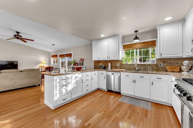 12269 Dry Creek Road, Bella Vista, CA 96008