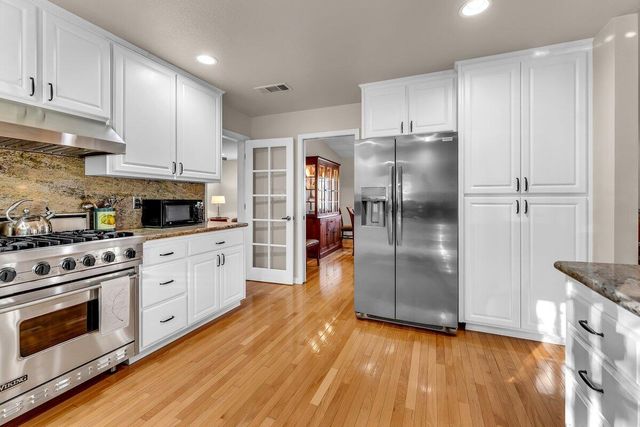 12269 Dry Creek Road, Bella Vista, CA 96008