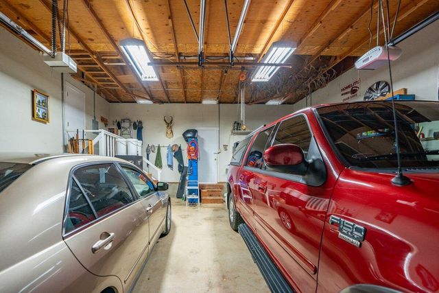 12269 Dry Creek Road, Bella Vista, CA 96008