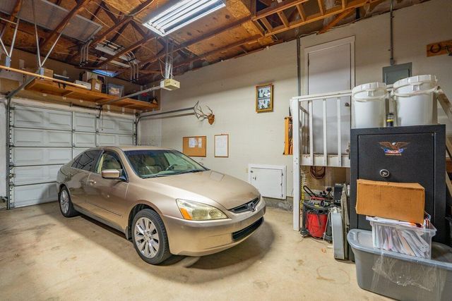 12269 Dry Creek Road, Bella Vista, CA 96008