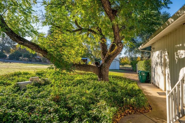 12269 Dry Creek Road, Bella Vista, CA 96008