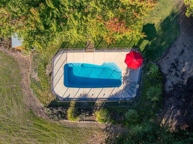 12269 Dry Creek Road, Bella Vista, CA 96008