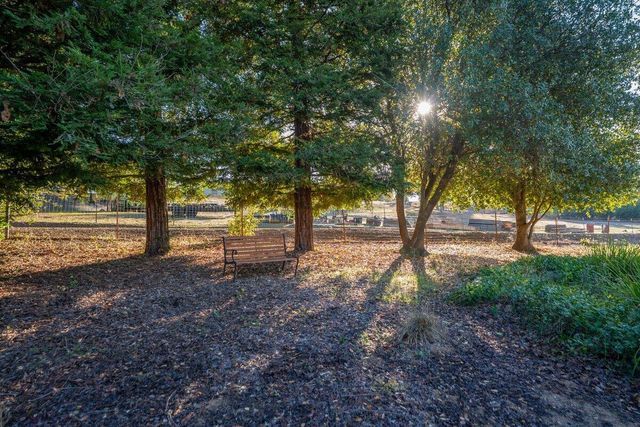 12269 Dry Creek Road, Bella Vista, CA 96008