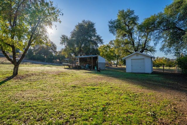 12269 Dry Creek Road, Bella Vista, CA 96008
