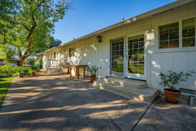 12269 Dry Creek Road, Bella Vista, CA 96008