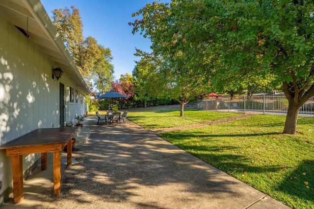 12269 Dry Creek Road, Bella Vista, CA 96008