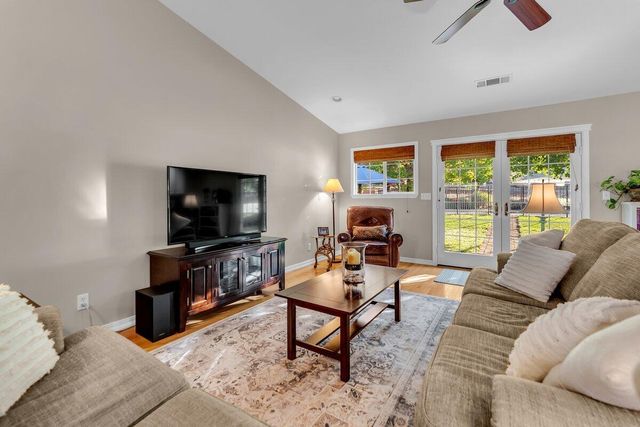 12269 Dry Creek Road, Bella Vista, CA 96008