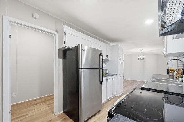 714 Parkview Drive, Forney, TX 75126