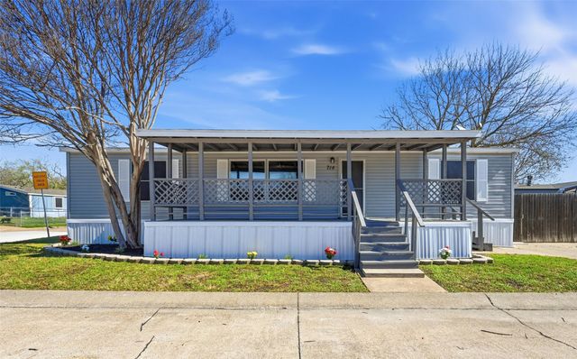 714 Parkview Drive, Forney, TX 75126