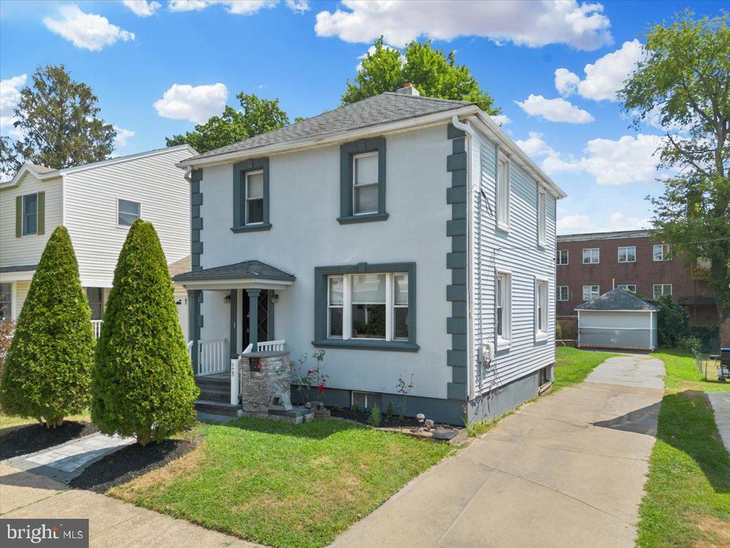 28 THROPP, Hamilton, NJ 08610