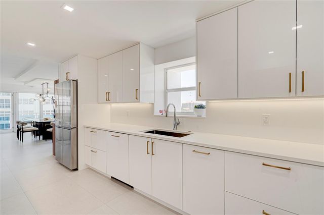 3430 Galt Ocean Dr 1011, Fort Lauderdale, FL 33308