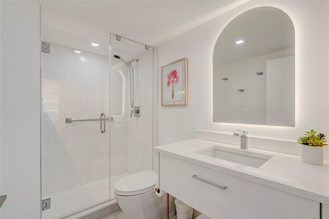 3430 Galt Ocean Dr 1011, Fort Lauderdale, FL 33308