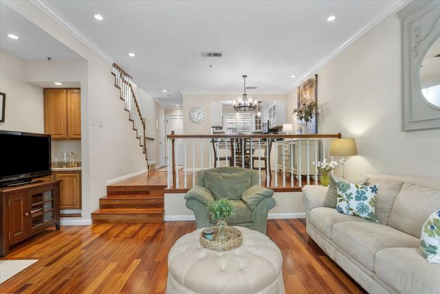 1555 Cherry Street 4, San Carlos, CA 94070