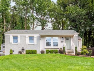 909 September Lane, Charlotte, NC 28208
