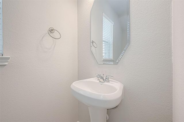 2923 Copper Falls Drive, Iowa Colony, TX 77583