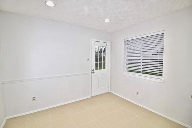 16803 Ribbonridge Drive, Sugar Land, TX 77498