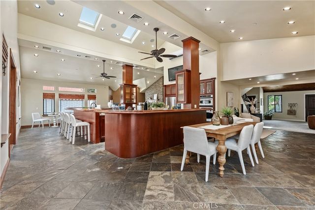 16871 Bastanchury, Yorba Linda, CA 92886