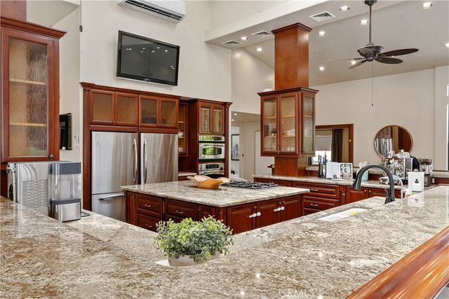 16871 Bastanchury, Yorba Linda, CA 92886