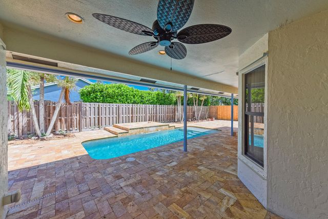 13442 Northumberland Circle, Wellington, FL 33414
