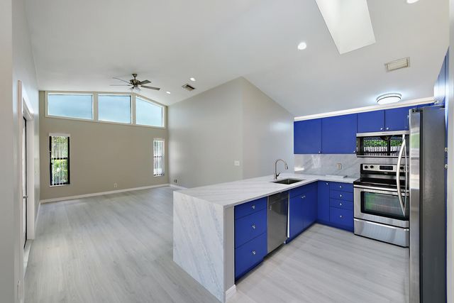 13442 Northumberland Circle, Wellington, FL 33414