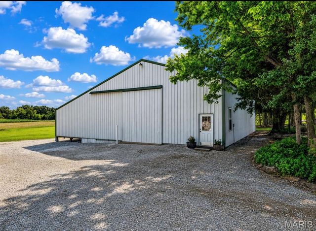 4075 Highway D, Defiance, MO 63341