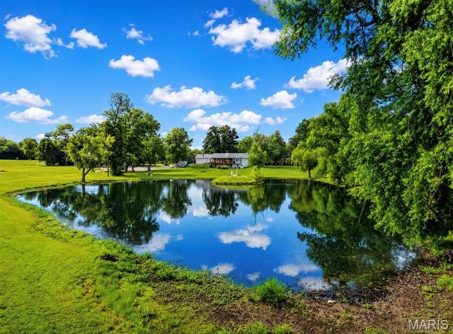 4075 Highway D, Defiance, MO 63341