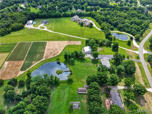 4075 Highway D, Defiance, MO 63341
