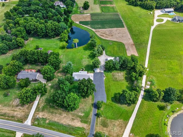 4075 Highway D, Defiance, MO 63341