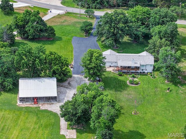 4075 Highway D, Defiance, MO 63341
