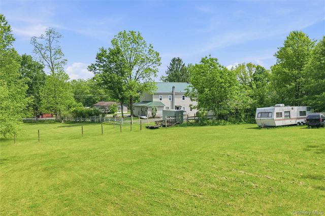 345 Drexel Drive, Pine Bush, NY 12566