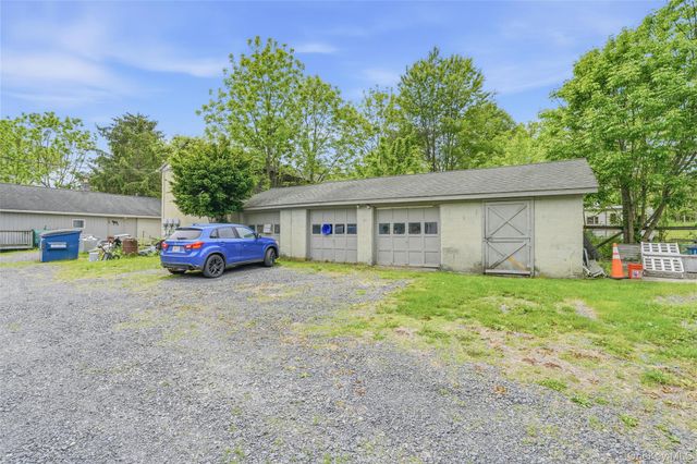 345 Drexel Drive, Pine Bush, NY 12566
