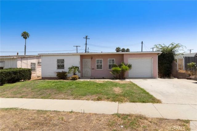 2904 W Caldwell Street, Compton, CA 90220