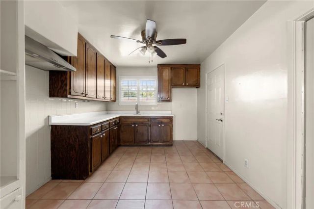 2904 W Caldwell Street, Compton, CA 90220
