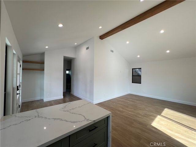 623 E Foothill Boulevard 1, Monrovia, CA 91016