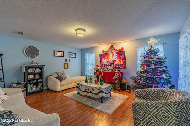 96020 TIDAL BAY Court, Yulee, FL 32097