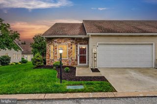 636 NORTHLAND DR, Hanover, PA 17331