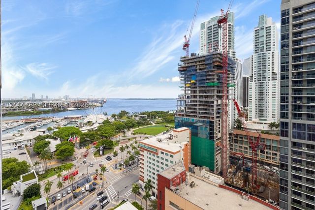 398 NE 5th St 1518, Miami, FL 33132