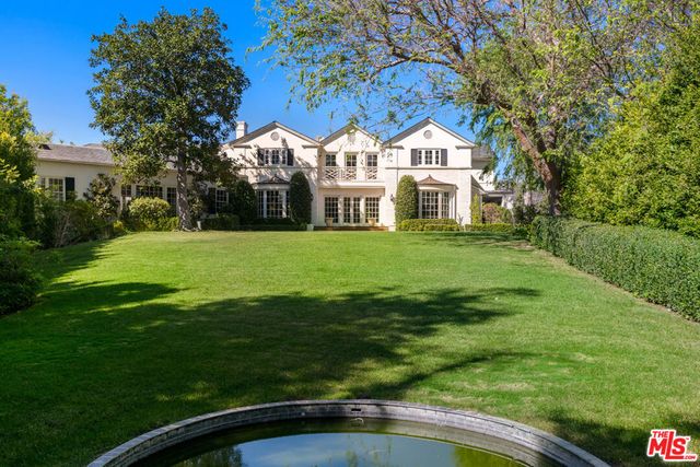 111 N Mapleton Drive, Los Angeles, CA 90077